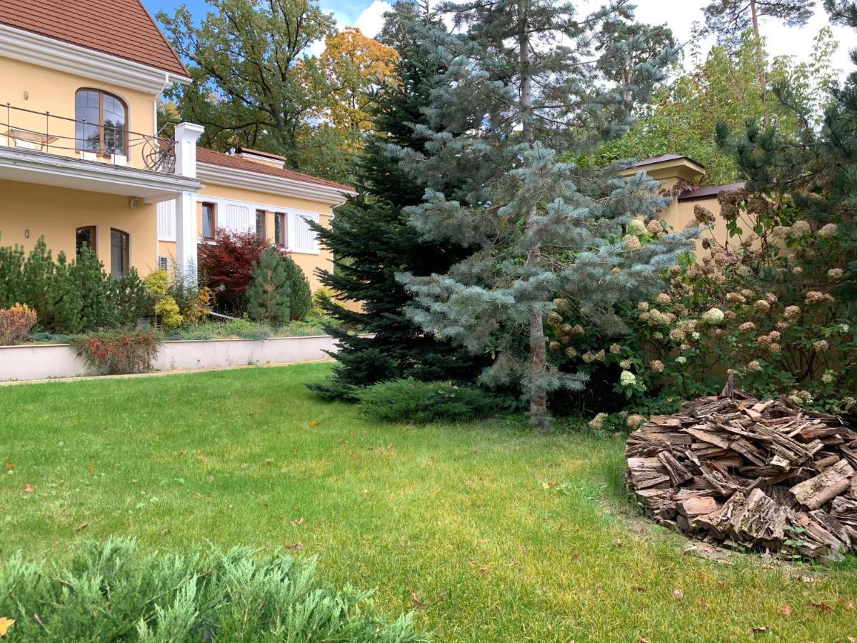 Henri Benoît maison d'hôtes гостьовий будинок Horenka Exterior foto